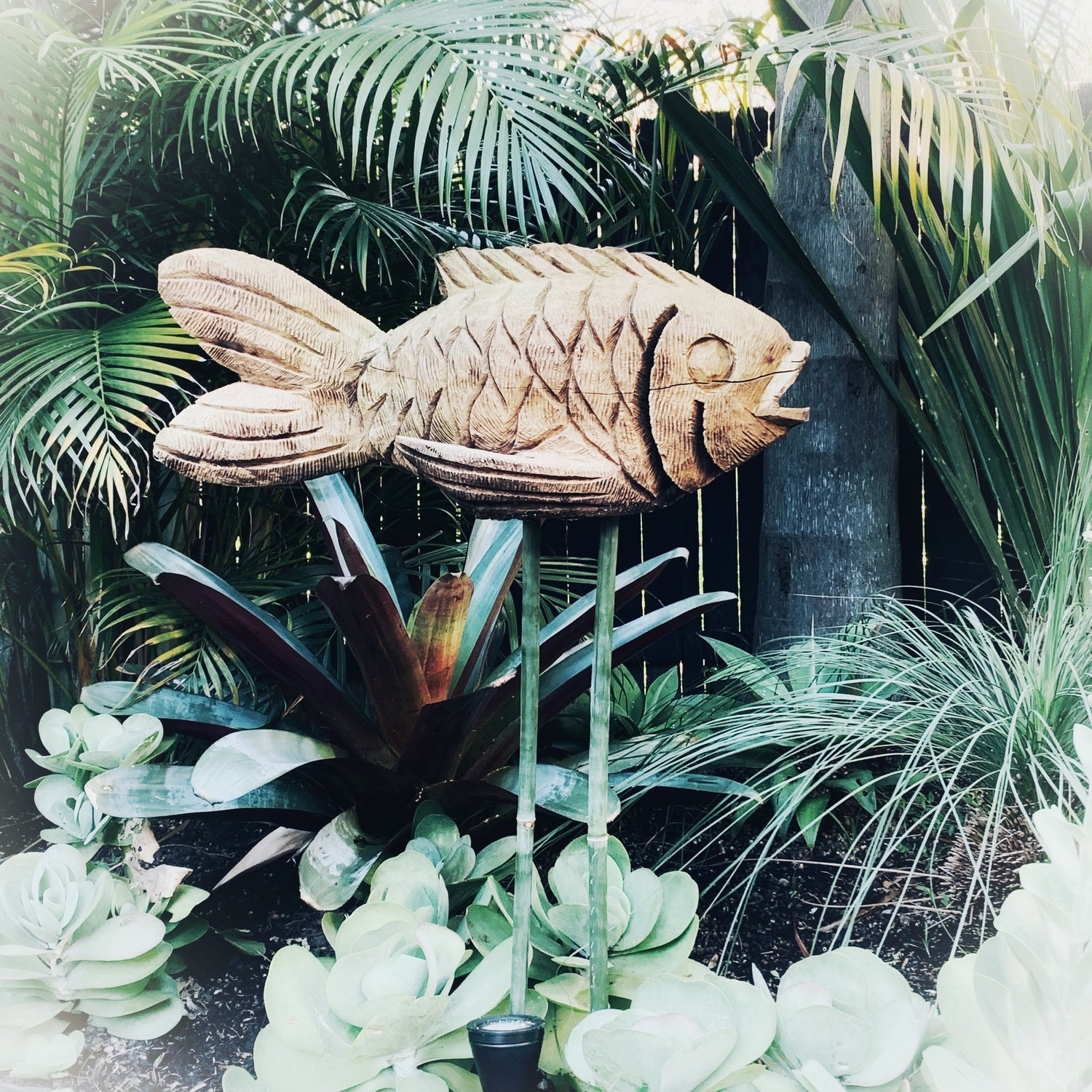 The Art of Swazi Fish Sculptures: Chainsaws, Jacaranda Wood, and Craftsmanship