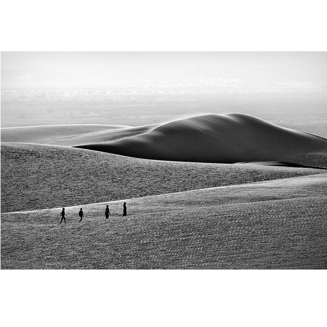 RDT_152 Richard Du Toit Print People on Hill