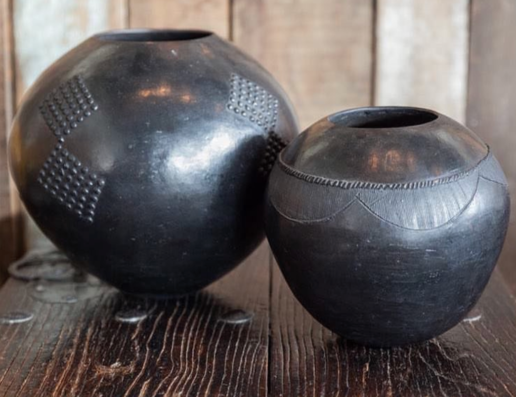 Zulu Clay Pot Black