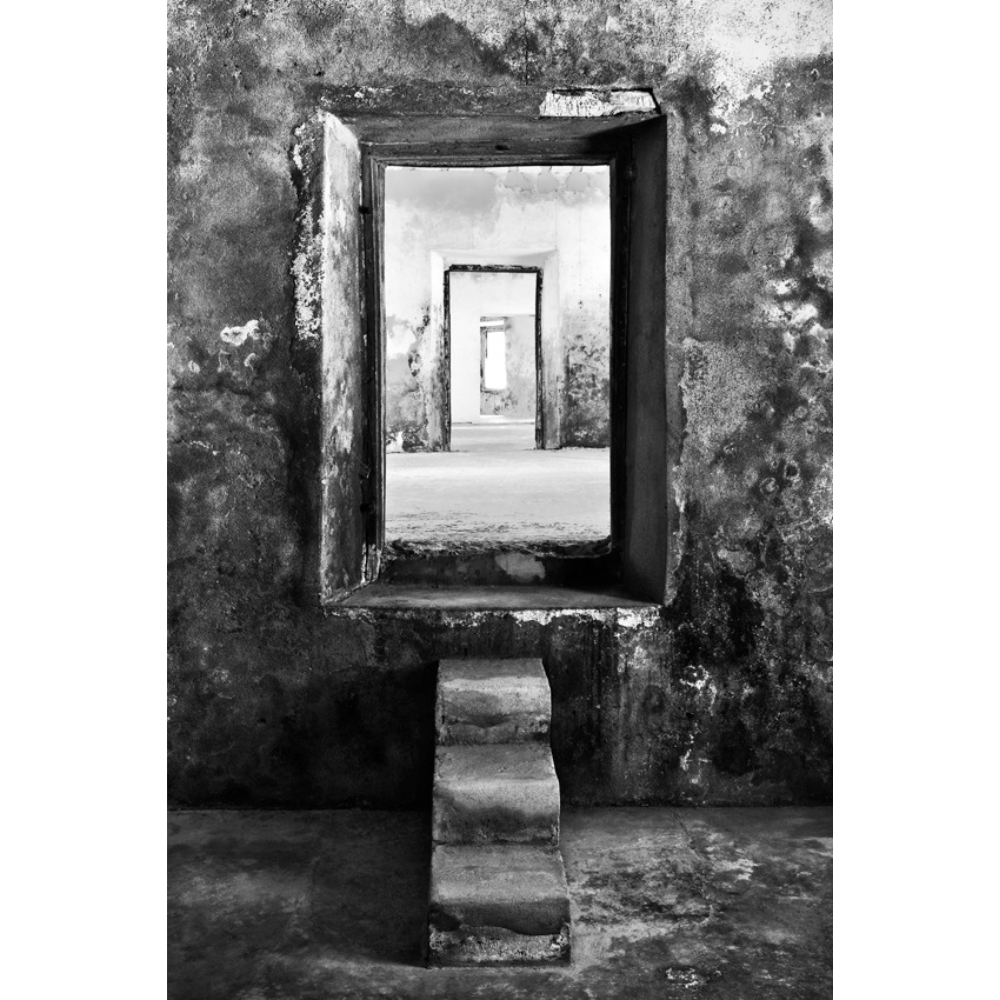 ILHA_19 David Ballam Print Doorways Dark