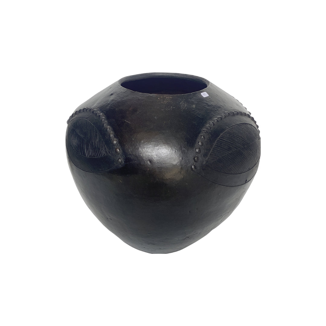 Zulu Clay Pot Black